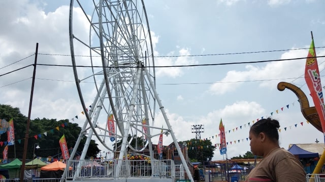 Kondisi terkini bianglala di Pasar Sekaten, Yogyakarta. Foto: Arfiansyah Panji Purnandaru/kumparan
