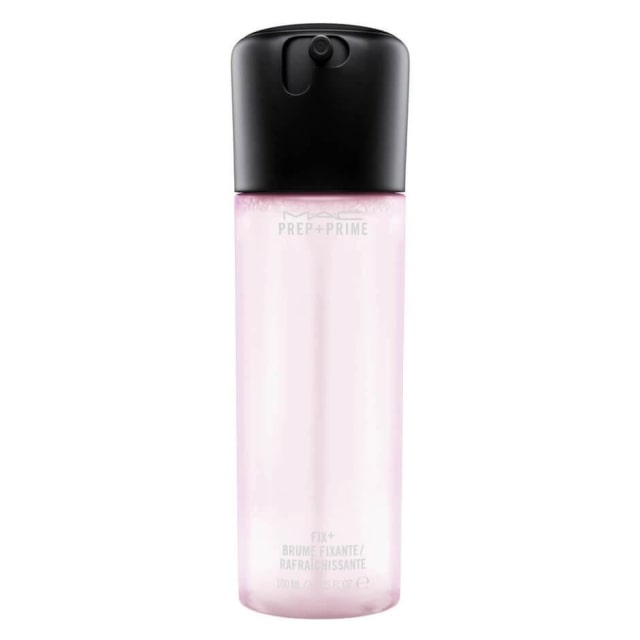 Rekomendasi 7 Setting Spray yang Melembapkan dan Bikin Wajah Terlihat Dewy (2)