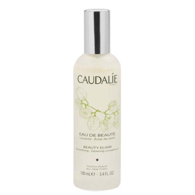 Rekomendasi 7 Setting Spray yang Melembapkan dan Bikin Wajah Terlihat Dewy (3)
