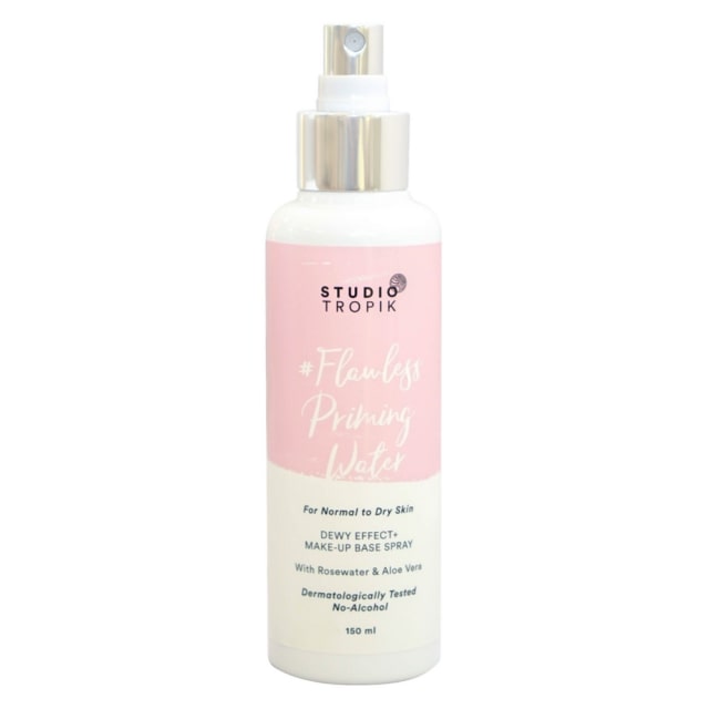 Rekomendasi 7 Setting Spray yang Melembapkan dan Bikin Wajah Terlihat Dewy (7)