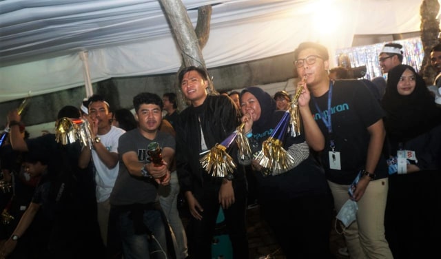 Keseruan dalam acara 100 persen wartawan di kantor kumparan. (Foto: Fanny Kusumawardhani/kumparan)