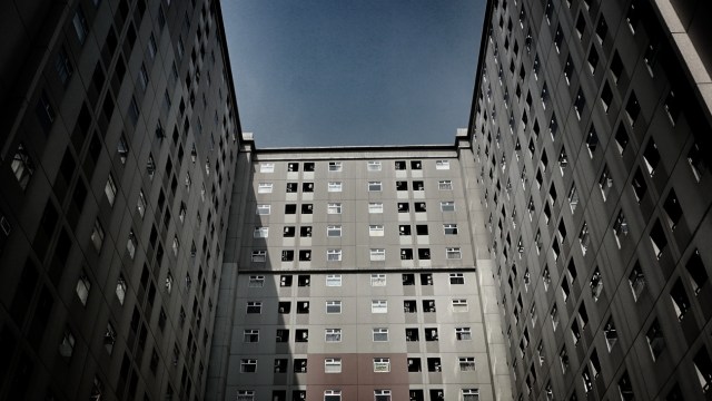 Ilustrasi apartemen berhantu. (Foto: Fanny Kusumawardhani/kumparan)