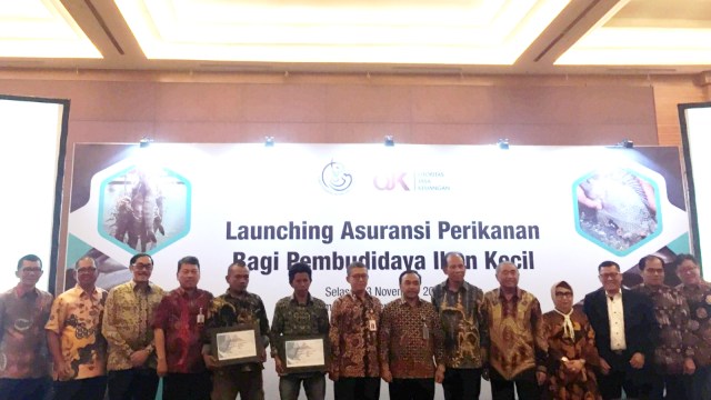 KKP Bersama OJK launching asuransi perikanan bagi pembudidaya kecil. (Foto: Abdul Latif/kumparan)