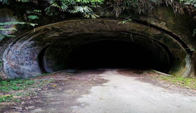Lubang Kolam, Objek Wisata Penuh Misteri Menuju Waduk PLTA Koto Panjang
