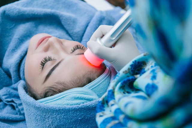 Perawatan Laser Foto: Bamed