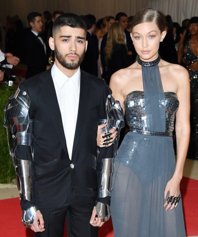 Gaya Kompak Zayn Malik dan Gigi Hadid dalam Berbusana Foto: Instagram @zigiphotos