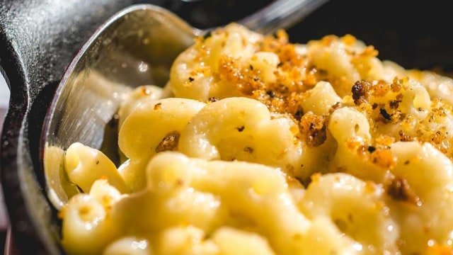 Macaroni Soup Bumbu Kuning Ikan Dori (13 M+) 
