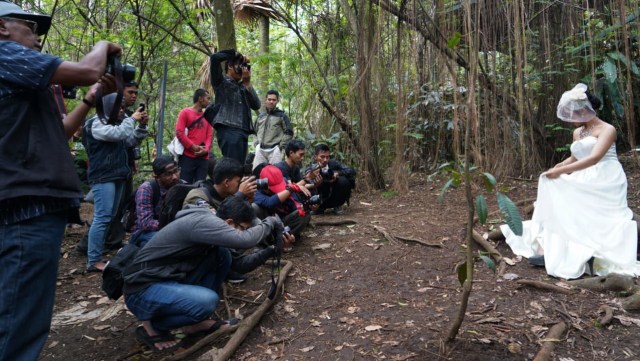 Lewat Foto Model, Komunitas Fotografi Bandung Galang Dana Untuk Korban Tsunami Palu