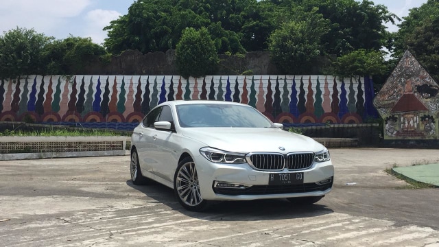 BMW Seri 6 GT  (Foto: Aditya Pratama Niagara/kumparanOTO)