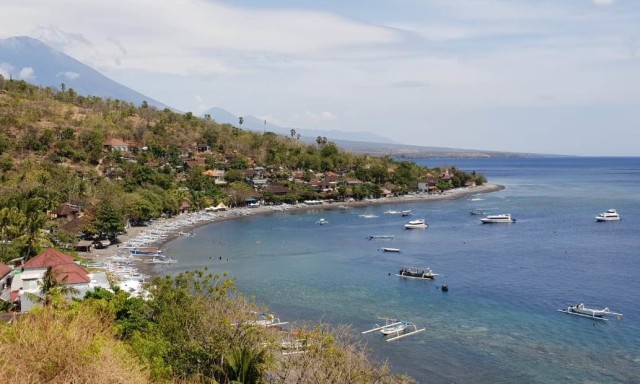 Sunset Point, Titik Terbaik Nikmati Keindahan Amed Karangasem (1)