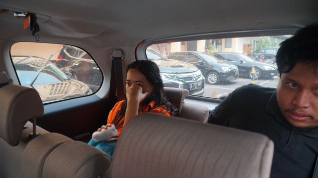 Tersangka pembunuh Dufi di Polda Metro Jaya, Jakarta, Rabu (21/11). (Foto: Nugroho Sejati/kumparan)