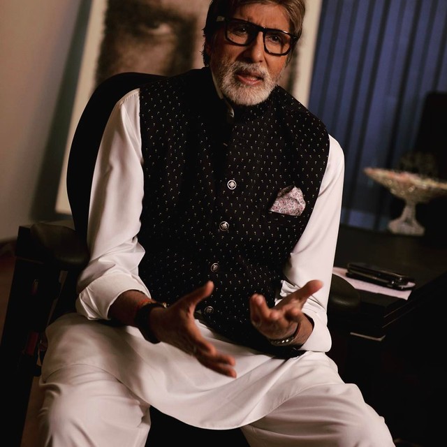 5 Fakta Amitabh Bachchan, Bintang Bollywood Pelunas Utang 1.398 Petani (3)