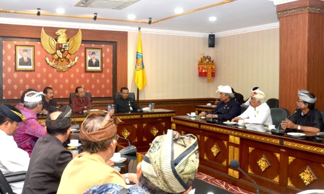 SImak! Langkah Nyata Gubernur Bali Perkuat Desa Adat