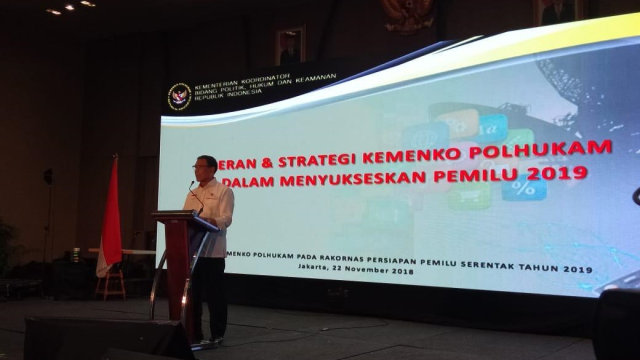 Menkopolhukam Wiranto menutup Rakornas Kesiapan Pemilu 2019 di Hotel El Royal, Kelapa Gading, Jakarta Utara, Kamis (22/11) (Foto: Rafyq Panjaitan/kumparan)