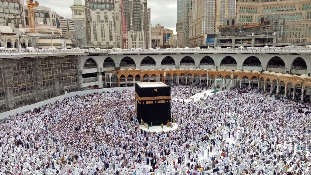 Suasana Salat Jumat di Masjidil Haram. (Foto: Dok. Eko Frima Andani)