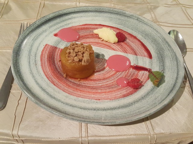 caramelized spiced apple (Foto: Nurvita Indarini/kumparan)