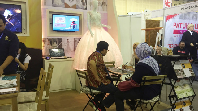 Suasana pameran bisnis franchise yang masih digelar offline sebelum ada pandemi. Foto: Selfy Sandra Momongan/kumparan