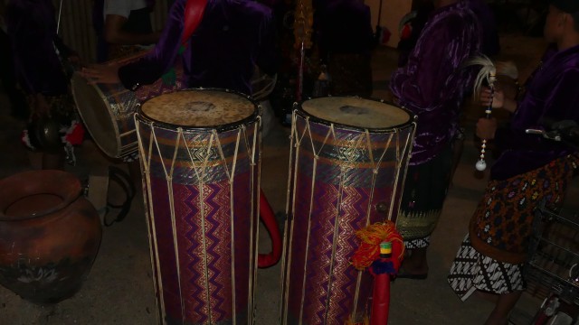 Kesenian Gendang Beleq di Lombok (Foto: Gitario Vista Inasis/kumparan)