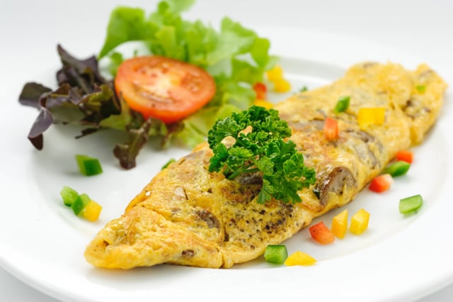 omelette daging (Foto: Shutterstock)