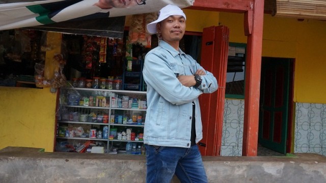 Mengenal Oma Mulyana, Penyanyi yang Viral lewat Lagu 'Kumadinya Welah' (1)