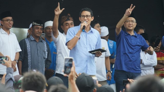 Sandiaga Uno temui petani tebu di Lumajang. (Foto: Dok. Istimewa)