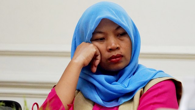 Baiq Nuril saat wawancara eksklusif dengan kumparan. (Foto: Fitra Andrianto/kumparan)