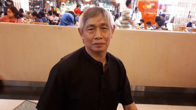 Legenda bulu tangkis Indonesia, Christian Hadinata. (Foto: kumparan/Karina Nur Shabrina)