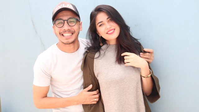 Ovi Sovianti dan suami (Foto: Munady Widjaja)