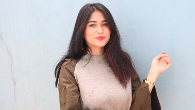 Penyanyi dangdut dan artis peran Ovi Sovianti (Foto: Munady Widjaja)