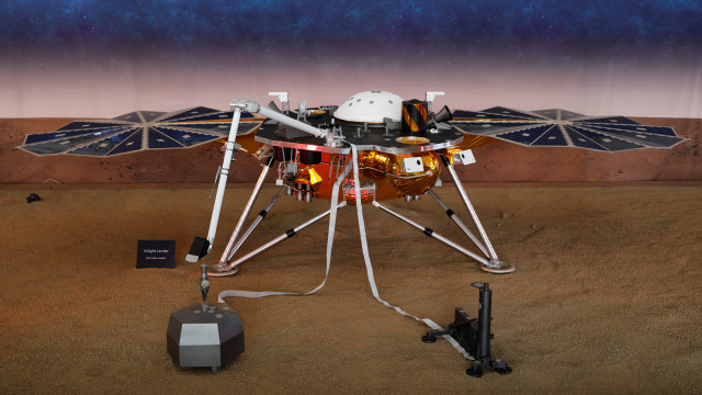 Model robot InSight NASA di Jet Propulsion Laboratory (JPL). (Foto: Mike Blake/Reuters)