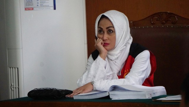 Penyanyi Sisca Dewi menjalani sidang lanjutan dengan agenda pemeriksaan saksi di Pengadilan Negeri Jakarta Selatan, Selasa (27/11). (Foto: Fanny Kusumawardhani/kumparan)