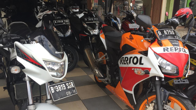 Ilustrasi diler motor bekas (Foto: Aditya Pratama Niagara/kumparanOTO)