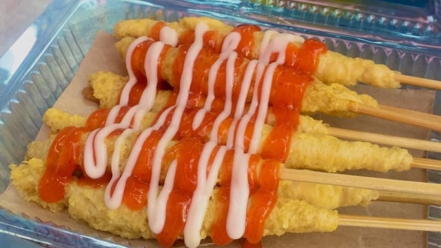 Telur gulung (Foto: Instagram: @telurgulungreborn_)