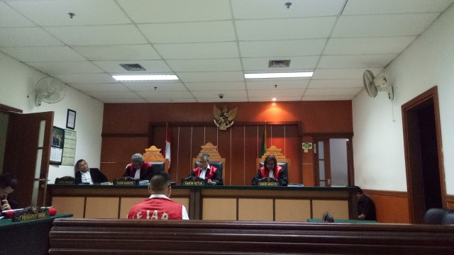 Situasi Sidang Penyalahgunaan Narkotika Reza. (Foto: Aria Pradana/kumparan)