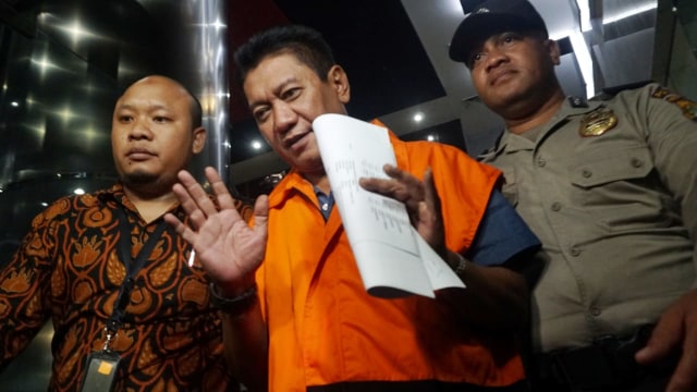 Hakim Irwan usai diperiksa KPK terkait kasus OTT PN Jaksel. (Foto: Irfan Adi Saputra/kumparan)