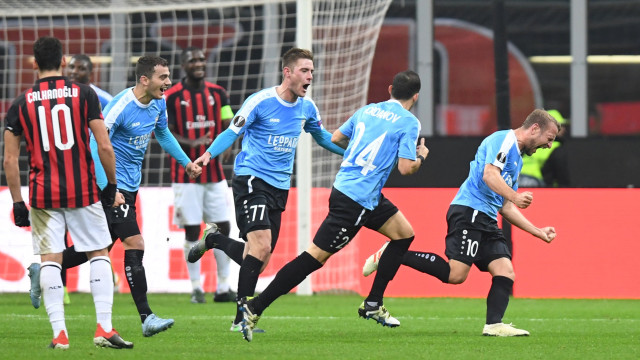 Dominik Stolz rayakan gol ke gawang Milan. (Foto: REUTERS/Daniele Mascolo)
