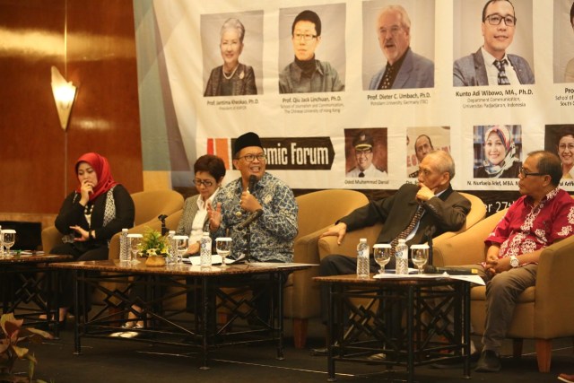 MANG ODED BICARA SOAL PRINSIP KOMUNIKASI DI FORUM ANPOR