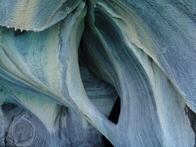 Cuevas de Marmol (Foto: Wikimedia Commons)