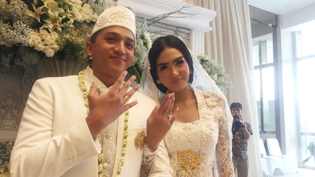 Ge Pamungkas dan Anastasia Herzigova resmi menikah (Foto: Sarah Yulianti Purnama/kumparan)