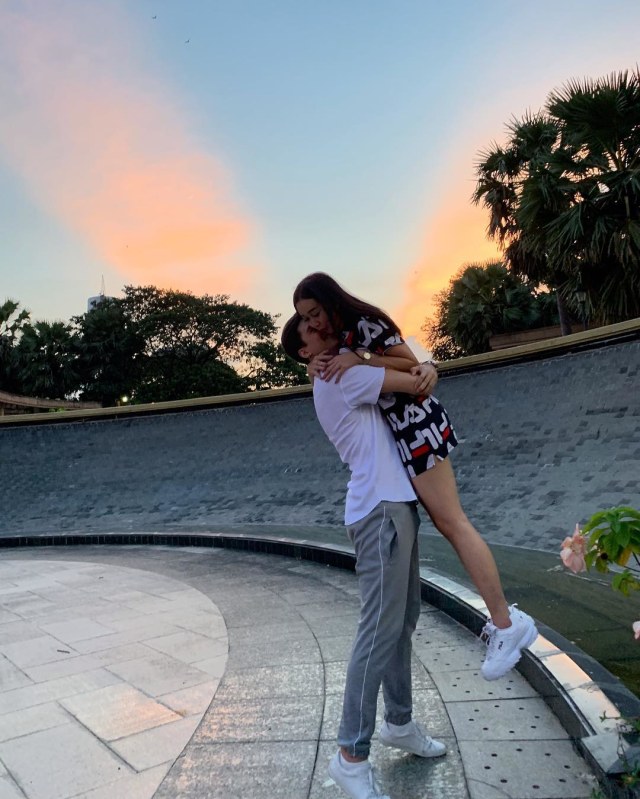 Aura Kasih dan Eryck Amaral (Foto: Instagram @eryckama_ral)