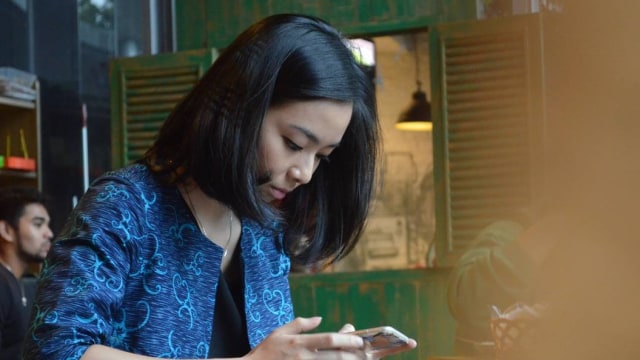 Lindswell Kwok mengenakn batik saat Haornas (Foto: Instagram/@fawwaz_ibrahim)