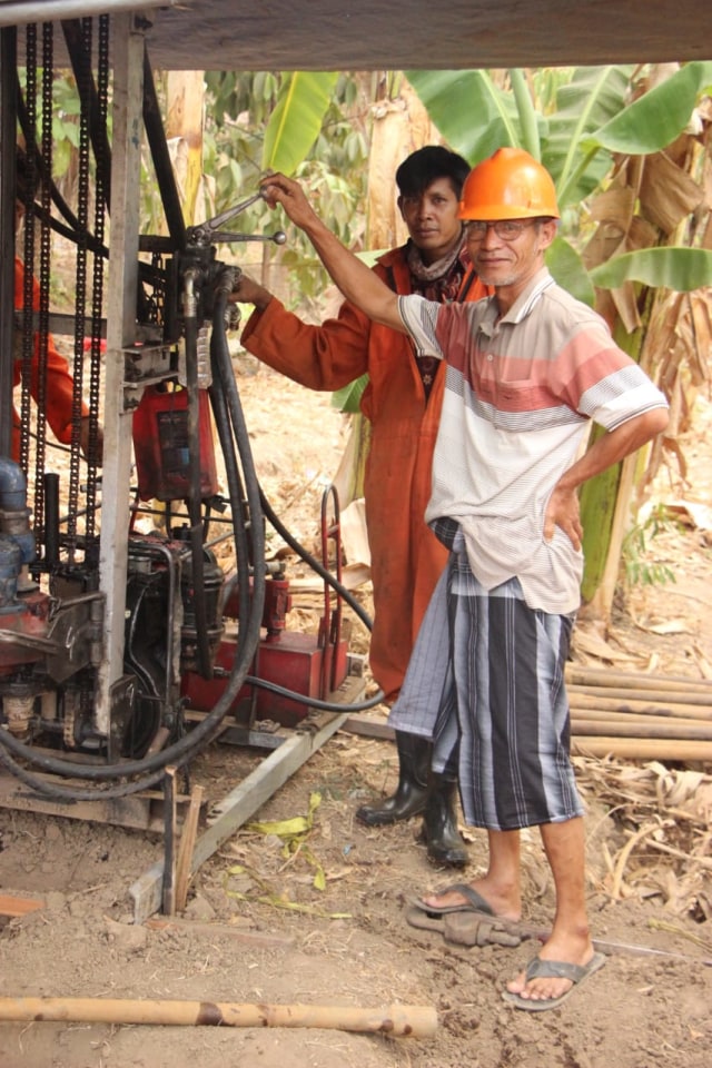 Mencari Solusi Air di Musim Kemarau Berkepanjangan Desa Dangiang (2)