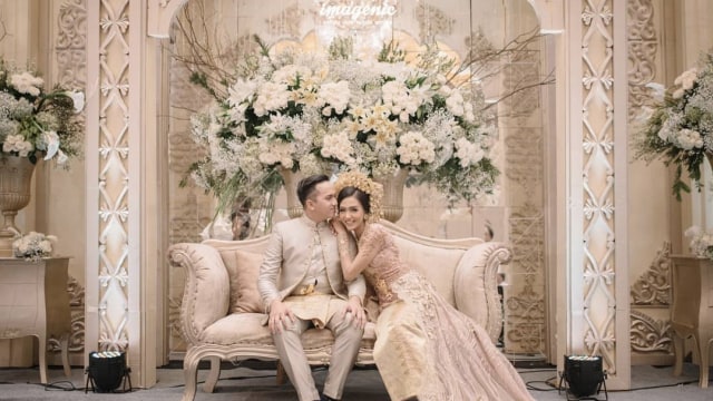 Ge Pamungkas dan Anastasia Herzigova. (Foto: Instagram @Imagenic)