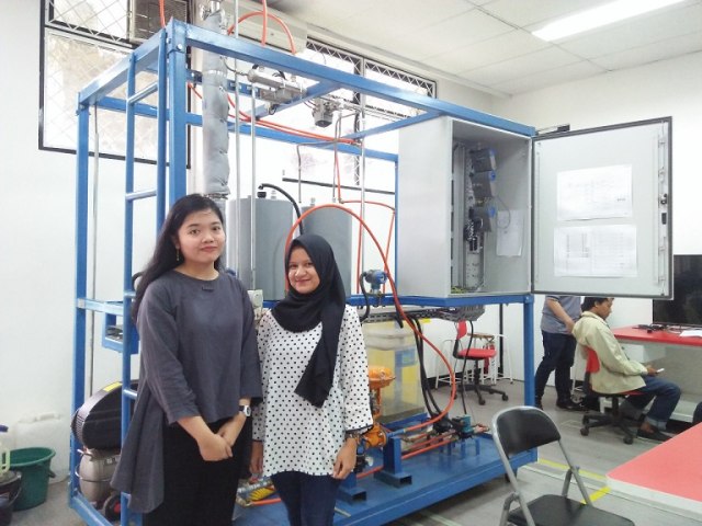 Mengintip Alat Pemurnian Minyak Bumi ITB