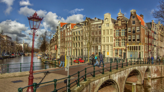Pemandangan Kanal di Amsterdam, Belanda (Foto: Pixabay)