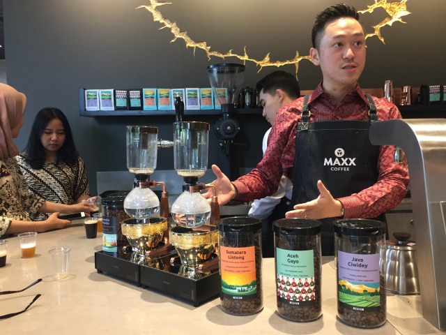 Maxx Coffee (Foto: Kartika Pamujiningtyas/kumparan)