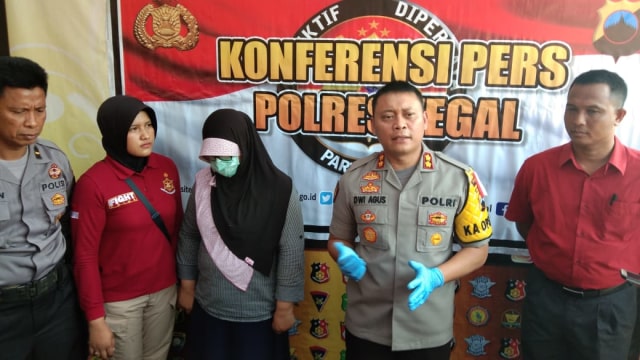 Jual di Atas HET, Wanita Pengecer Pupuk Bersubsidi Ditangkap Polisi