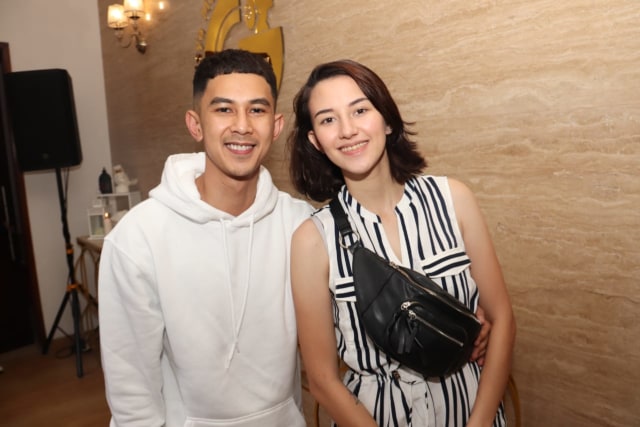 Dahlia Poland sedang hamil empat bulan Foto: Munady