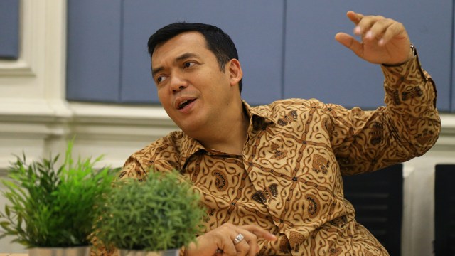 Direktur Utama PT. Krakatau Steel, Silmy Karim ketika mengunjungi kantor kumparan. Foto: Iqbal Firdaus/kumparan