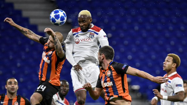 Laga Shakhtar Donetsk versus Olympique Lyonnais. (Foto: JEFF PACHOUD / AFP)